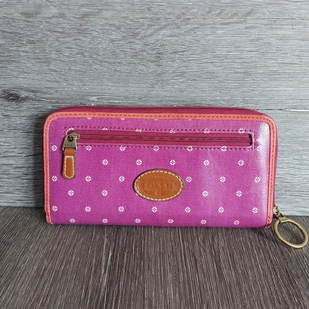Fossil Magenta Coated Canvas Leather Trim Zip Around Credit Card Wallet